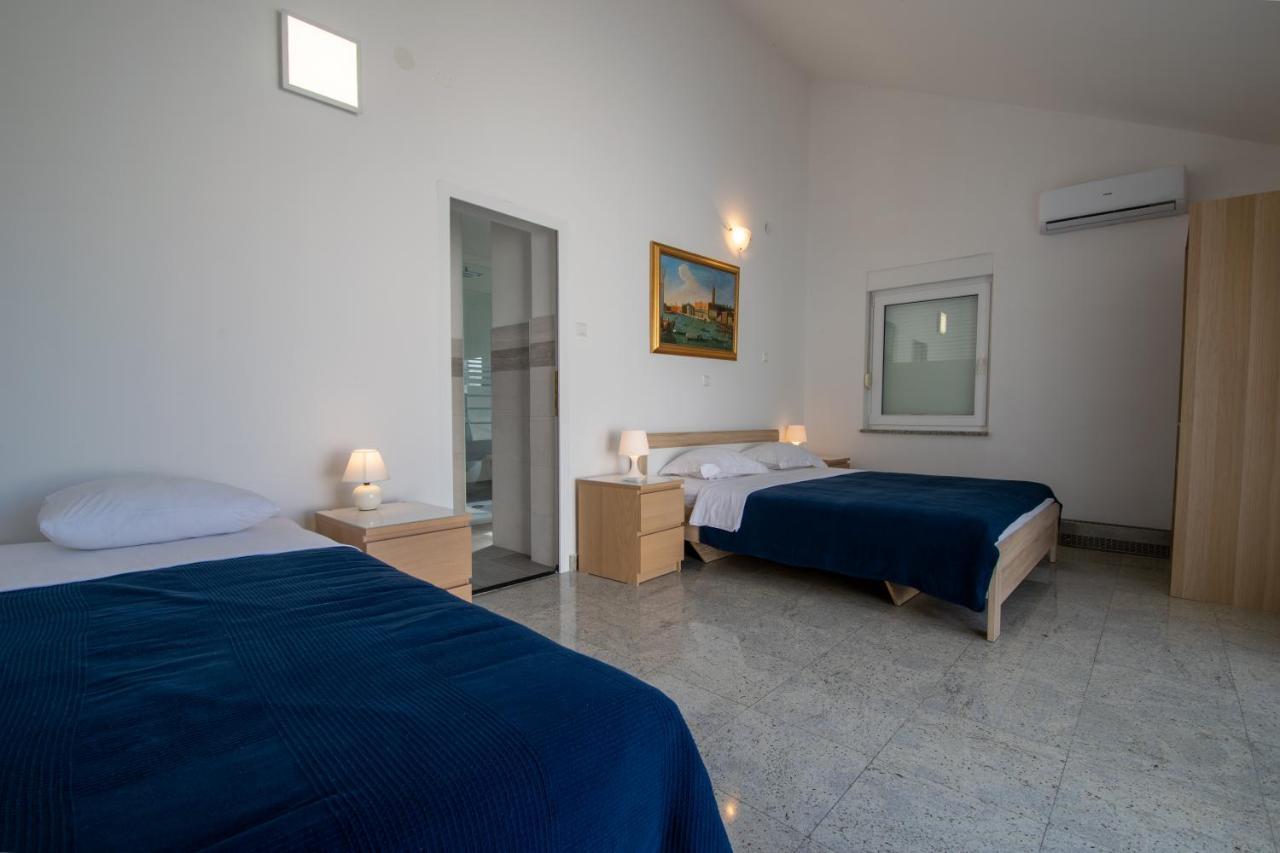 Apartments Lantina Betina  Ngoại thất bức ảnh