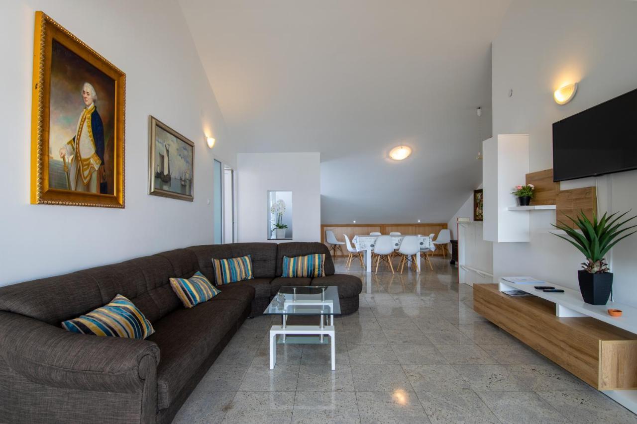 Apartments Lantina Betina  Ngoại thất bức ảnh