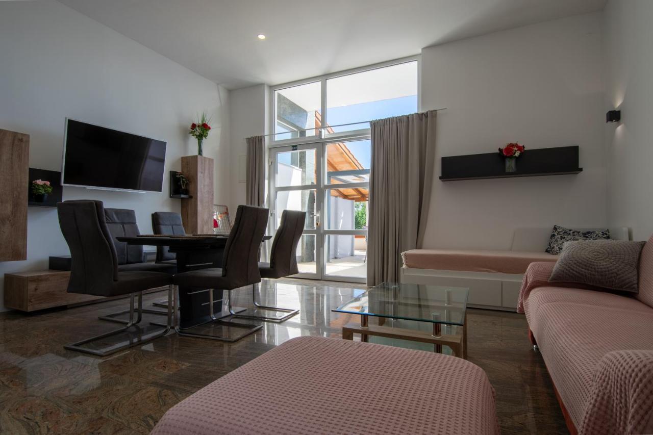 Apartments Lantina Betina  Ngoại thất bức ảnh