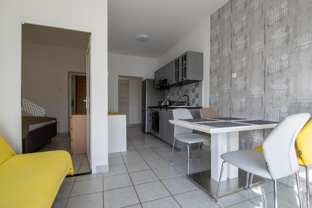 Apartments Lantina Betina  Ngoại thất bức ảnh