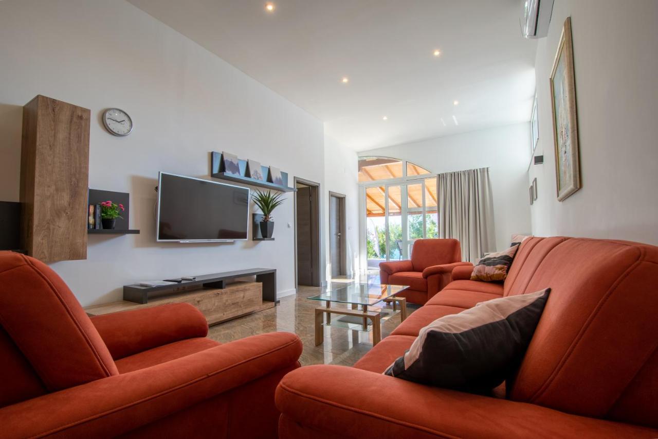 Apartments Lantina Betina  Ngoại thất bức ảnh
